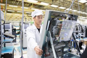 Manufacturing Services Tout 3